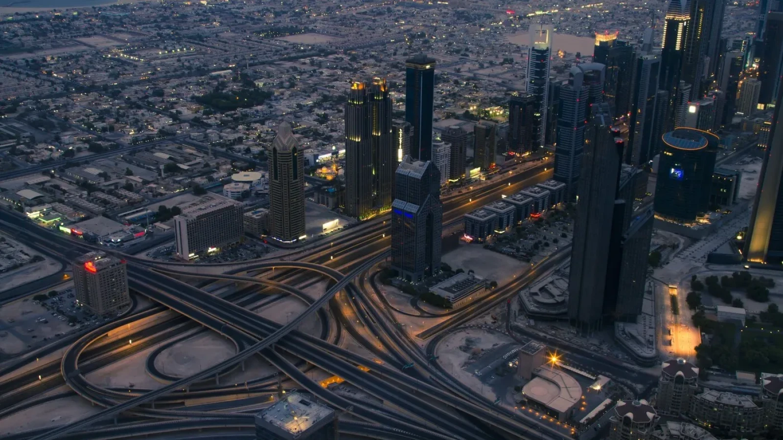 Migrație fără precent a marilor bogați ai lumii: Părăsesc în mare viteză Occidentul și se refugiază în noul 