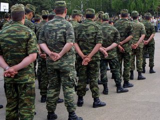 Ministerul Apărării începe luni procesul de recrutare a rezerviştilor voluntari