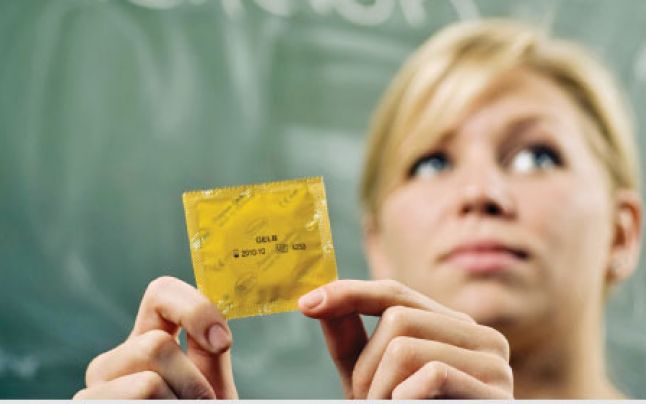 Ministerul Sănătăţii susţine introducerea educaţiei sexuale în şcoli