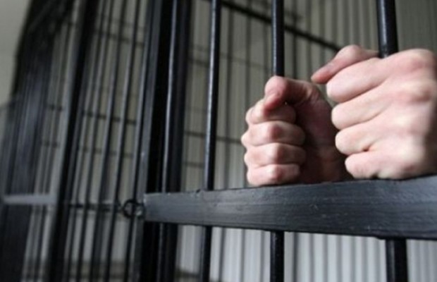 Ministrul Justiţiei: Câteva mii de deţinuţi ar putea ieşi mai repede din închisori