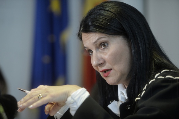 Ministrul Pintea spulberă solicitările din sistemul medical: Sporurile rămân plafonate