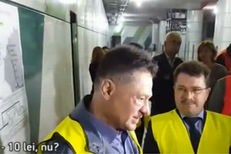 Ministrul Transporturilor nu ştie cât costă o cartelă de metrou: ''Îmi pare rău''