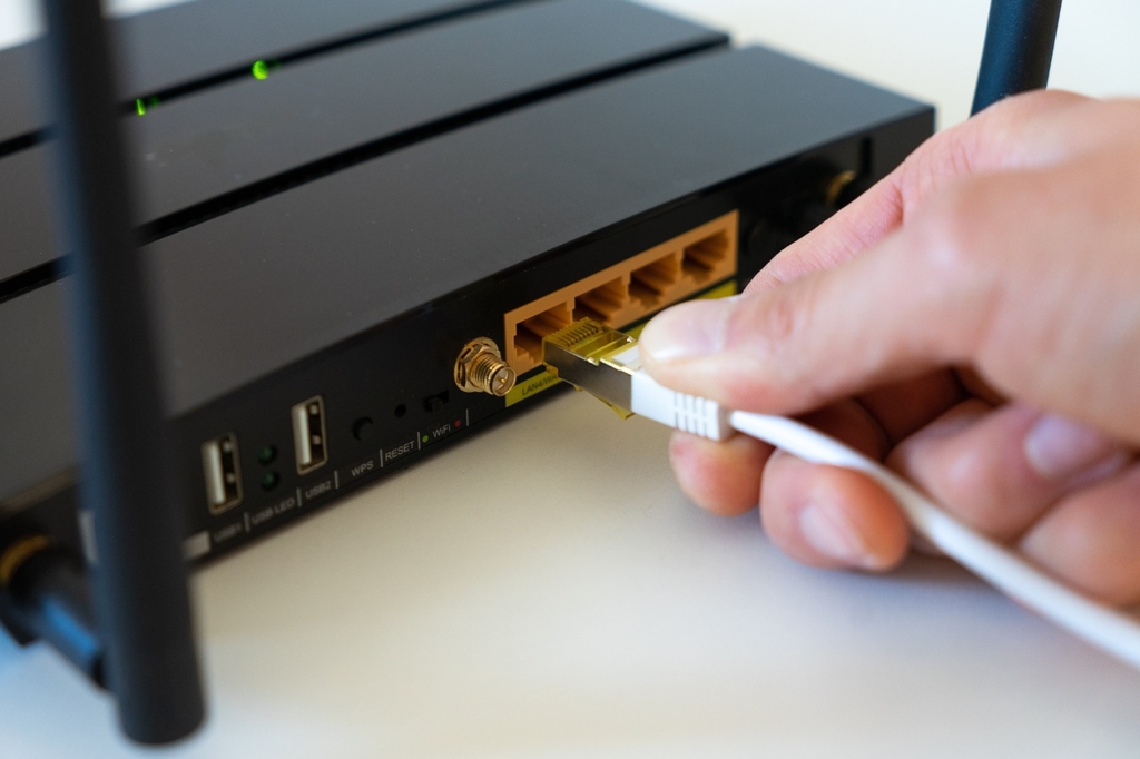 Minunata Lume Nouă: China a tăiat internetul global pentru o oră fără alte explicații