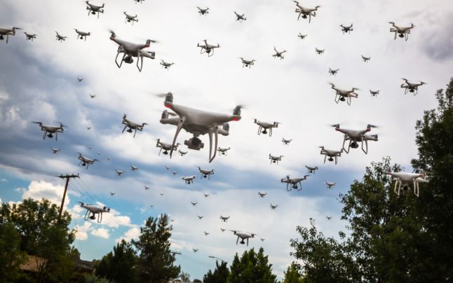 Misterul roiurilor de drone care au dispărut brusc după ce au atacat state din SUA: 
