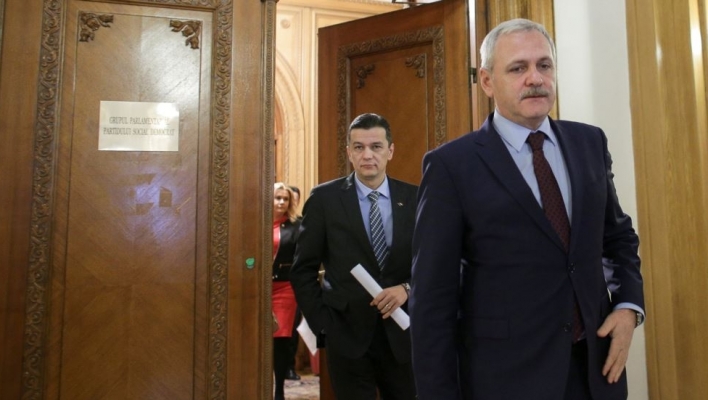 Moţiunea de cenzură