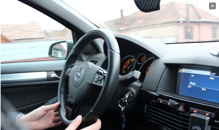 Modificări de reguli în cazul permiselor auto. Ce obligaţii vor avea unii şoferi