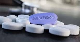 Molnupiravir e noua armă anti-Covid pentru tratamentul la domiciliu. Dr. Bassetti:
