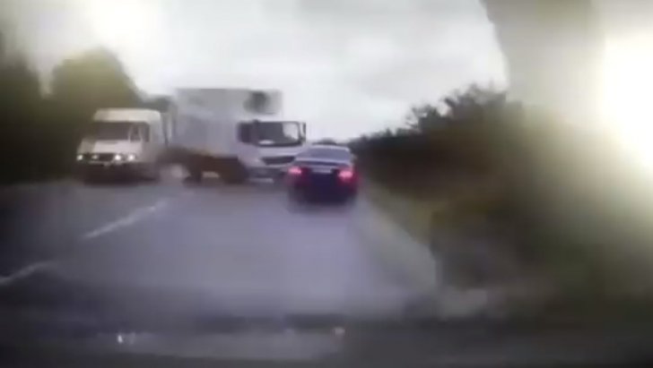 Momentul producerii accidentului în care a fost implicat preşedintele Republicii Moldova VIDEO
