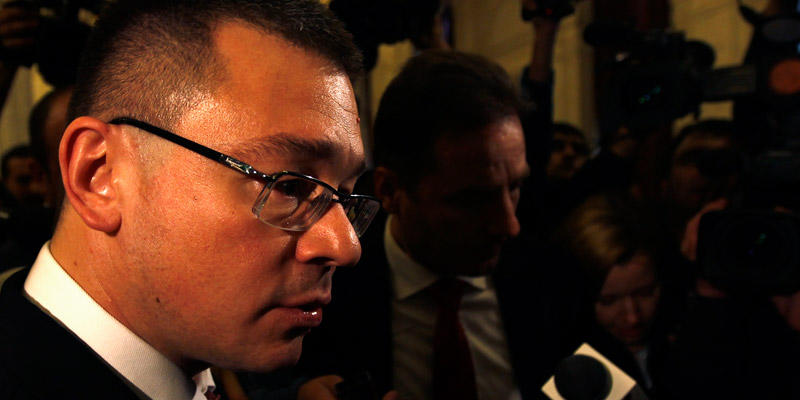 MRU zice c-a demisionat pentru ca are o problema serioasa de sanatate si trebuie sa stea la pat