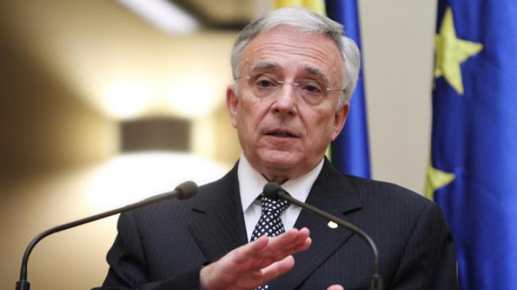 Mugur Isărescu anunţă trecerea României la moneda euro