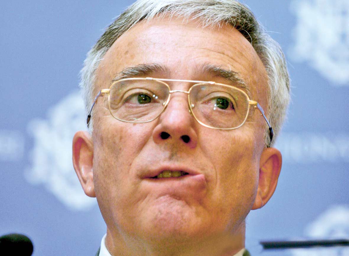 Mugur Isărescu: „Numirea unui nou Guvern accentuează incertitudinile