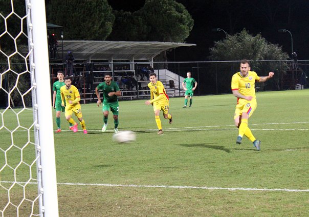 Naționala lui Iordănescu a învins CHINUIT echipa bulgară FC Beroe Stara Zagora / VIDEO