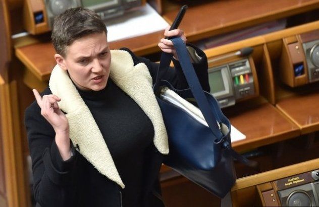 Nadia Savcenko a fost arestată direct în Parlamentul din Ucraina
