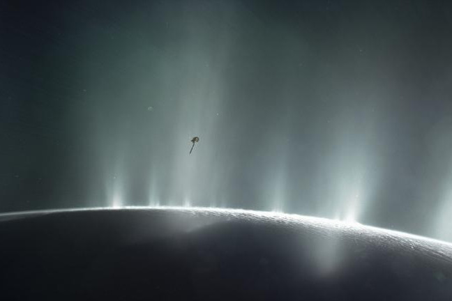 NASA, descoperire de senzaţie: Doi sateliţi ai planetelor Jupiter şi Saturn pot deţine condiţii pentru dezvoltarea vieţii