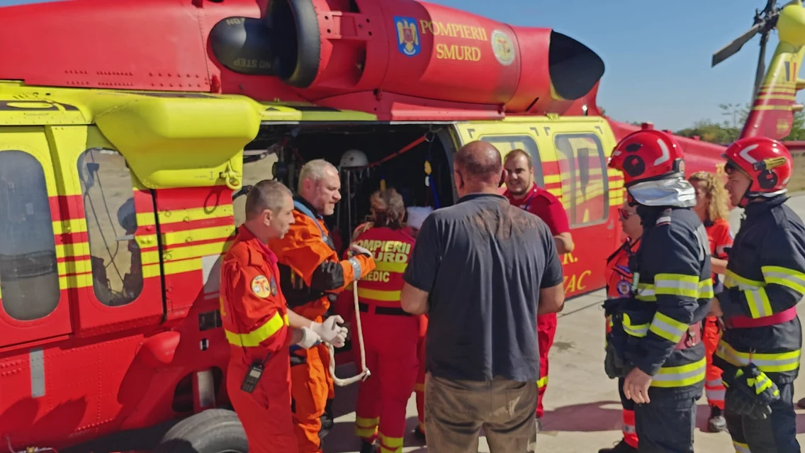 Navă lovită de drone, scufundată în Marea Neagră. Două persoane au murit, iar 11 membri ai echipajului au fost salvați. Răniții, transportați cu elicopterul

