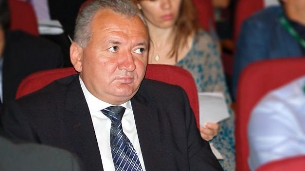 Nea Bachus de la Guvern se visează ministrul Agriculturii