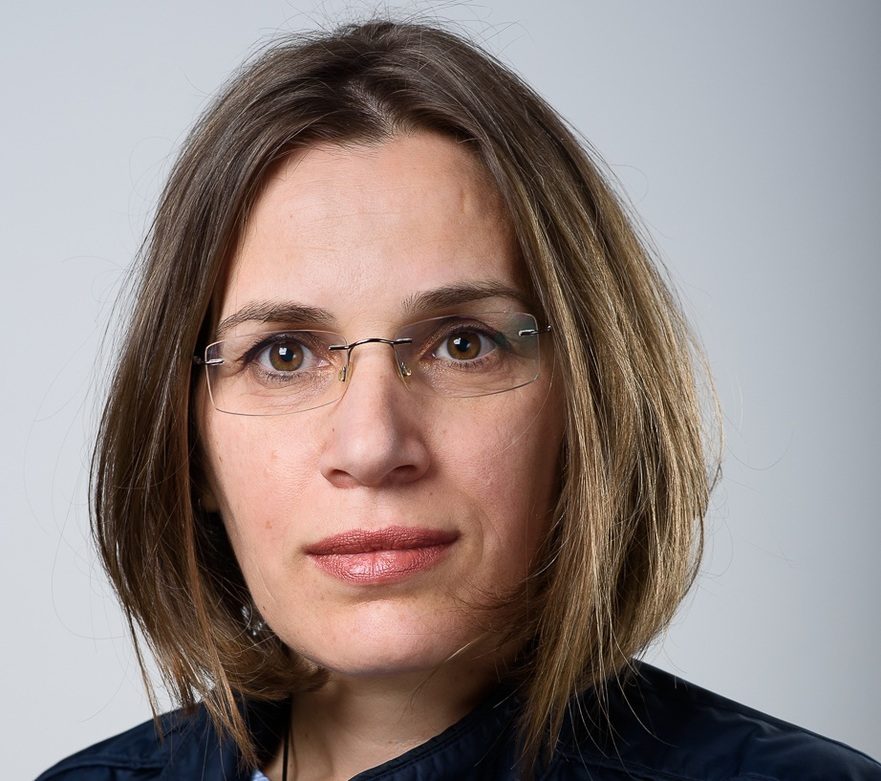 Nepotul Vulpii reactivează soția unui ofițer