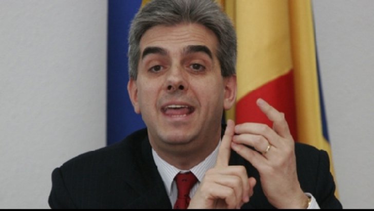 Nicolăescu: Cioloş e sociabil, dar nu în sensul