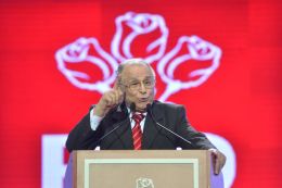 Noi informaţii în scandalul Iliescu - Le Figaro