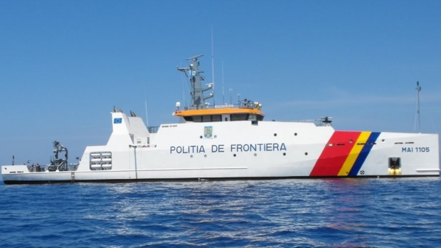 O ambarcaţiune cu 69 de migranţi, interceptată de poliţişti în apropiere de Mangalia