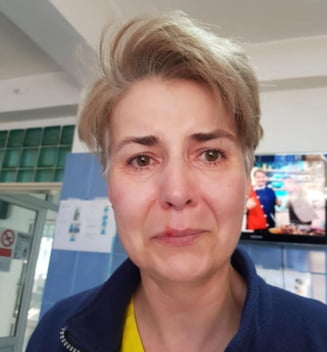 O asistenta la terapie intensiva acuza ca a fost lovita cu pumnii si palmele de o colega geloasa. Reactia medicului: