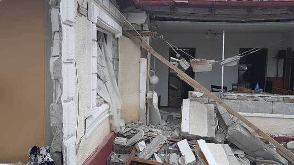 O explozie puternica a distrus o casă din Năvodari. Două persoane rănite grav