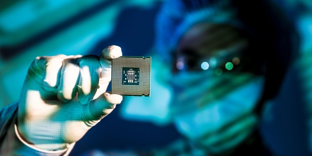 O nouă problemă de securitate afectează toate procesoarele Intel produse din 2011 până în prezent