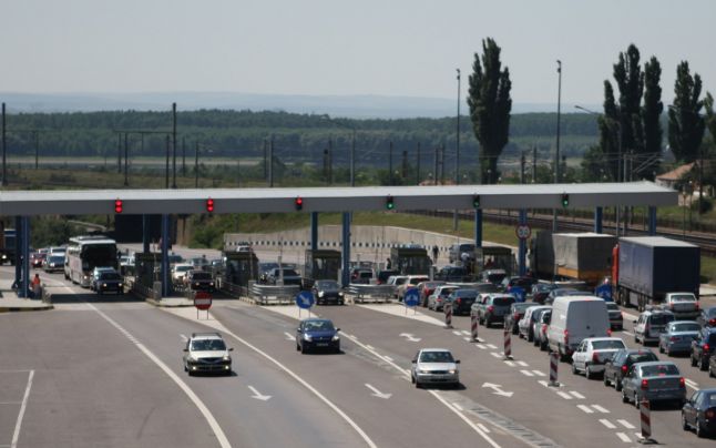 O nouă taxă pentru șoferii care vor circula pe autostrăzi