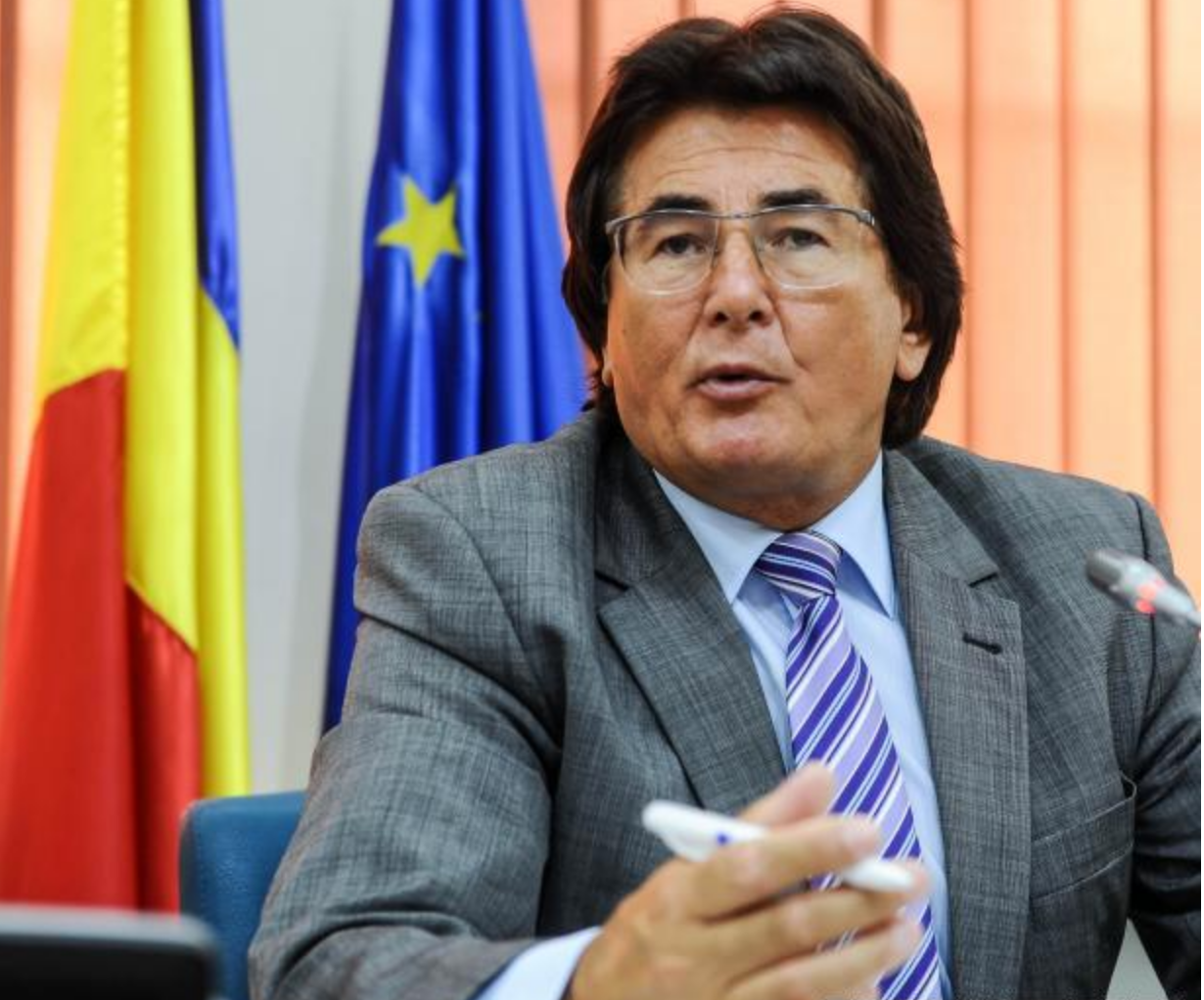 O parte a Timișoarei, fără telefonie și internet, după ce primarul Robu a tăiat cablurile
