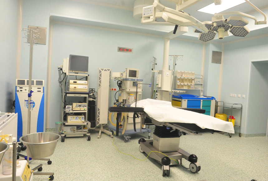 O sala de operatii de la spitalul Cantacuzino - modernizata cu ajutorul unei donatii