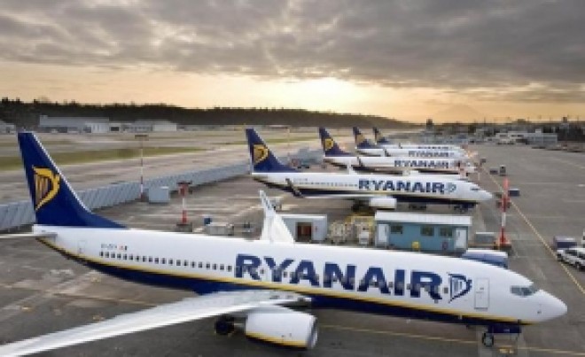 O stewardesă Ryanair la adresa rromilor din diaspora: