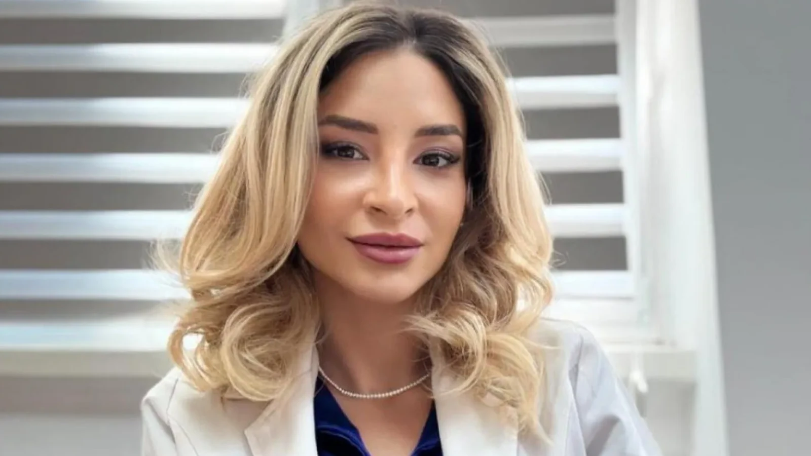 O superbă doctoriță chirurg a fost găsită moartă: Era șefă în Spitalul de Urgență din Buzău. Ancheta penală începută de Poliție arată o moarte subită si nu o sinucidere