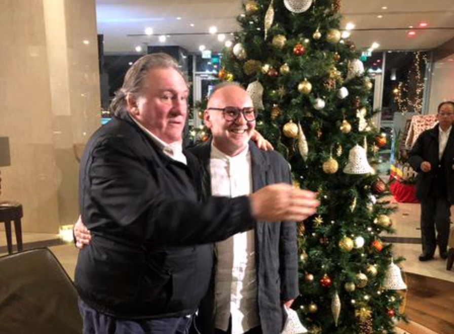 Octavian Hoandră, interviu spectaculos cu Gerard Depardieu! Marele artist francez a sosit în România pentru un spectacol grandios