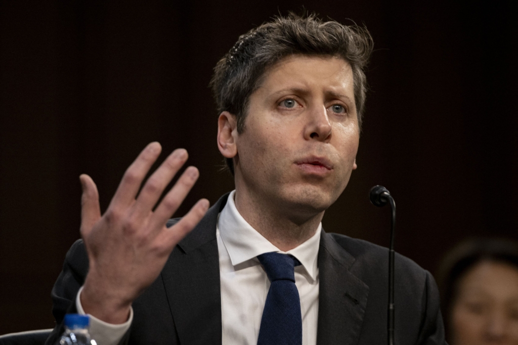OpenAI dezvoltă un robot umanoid. Sam Altman spune că, în viitor, fiecare persoană ar putea avea unul
