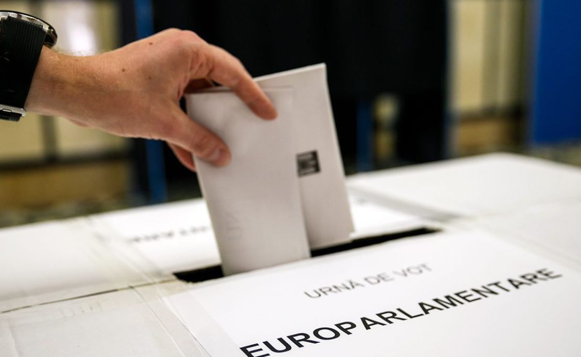 Ora 13.00. BEC, prezența la vot: Europarlamentare -19,68%, Referendum -14,26%