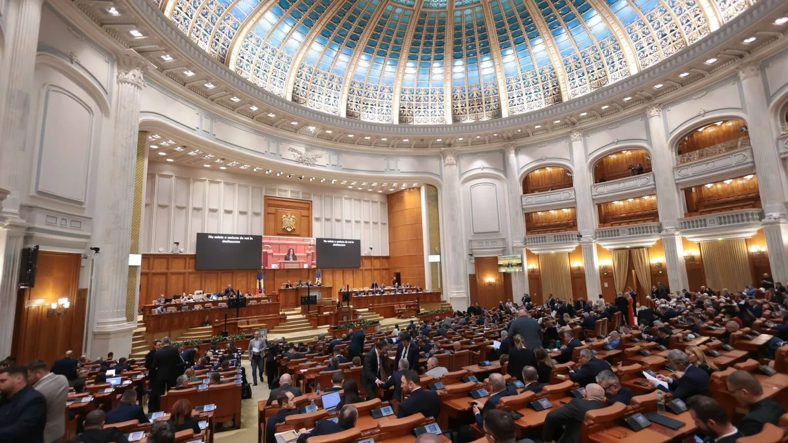 Ordonanța SAFE, blocată de Bolojan în Parlament: Supărați că PSD a modificat-o, liberalii nu o mai votează
