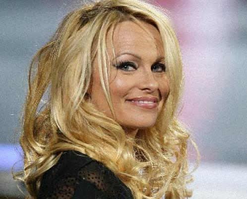 Pamela Anderson s-a despărțit de al cincilea soț, după doar 12 zile de la căsătorie