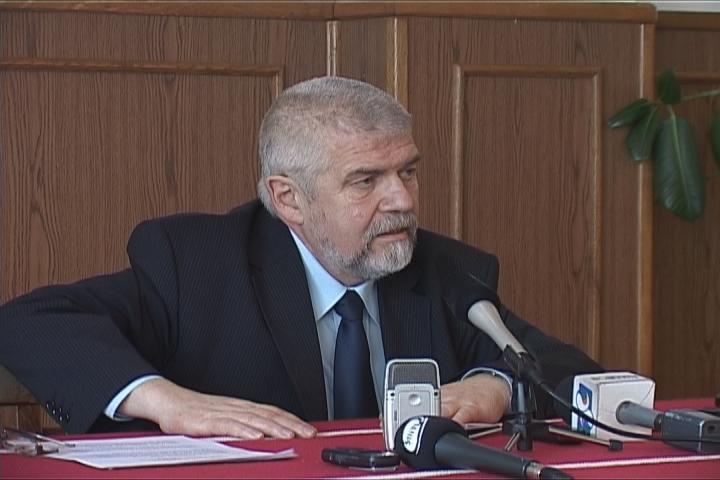 Participanții la comemorarea de la Târgu Mureș au pornit în marș neautorizat către centrul orașului