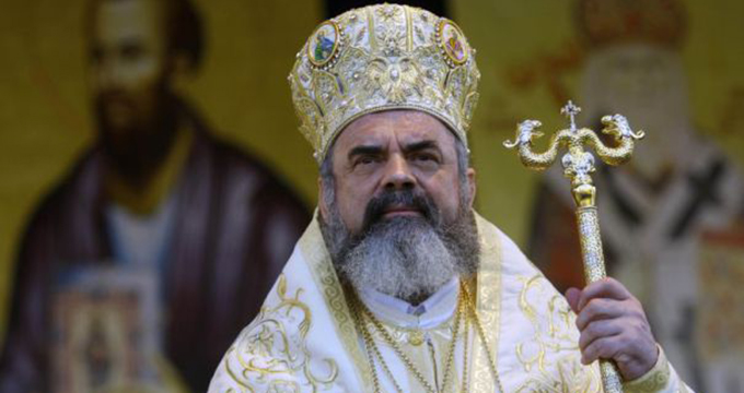 Patriarhul Daniel: „Căsătoria dintre ortodocși și ne-creștini este absolut interzisă