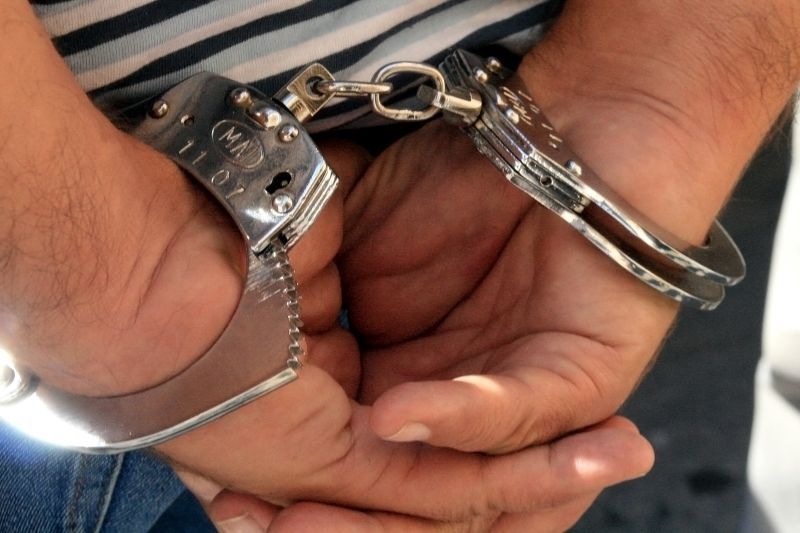Patru persoane au furat peste 22.000 de lei dintr-o benzinărie din Turnu Măgurele