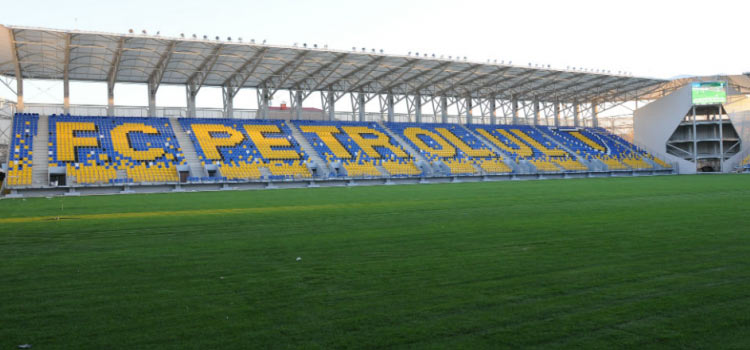 Pe urmele Stelei. Petrolul, afară din stadionul