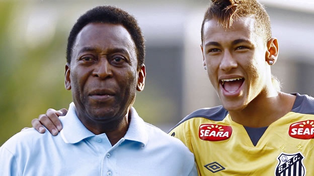 Pele se ia de Neymar: Nu colaborează în spate, nu creează, nu iese cu mingea