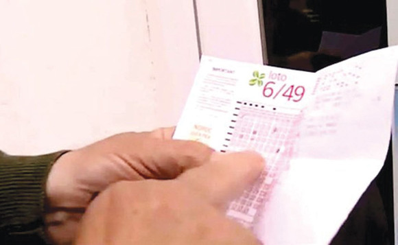 Pensionarul câştigător la Loto 6/49 şi-a ridicat premiul de 2,2 milioane de euro