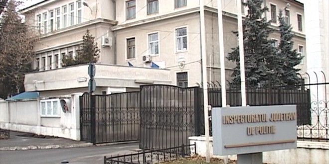 Percheziţii DNA la Poliţia Sinaia, într-un dosar de trafic de influenţă