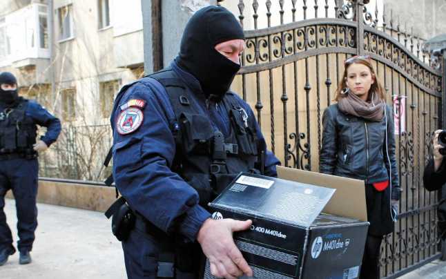 Percheziţii într-un dosar de înşelăciune cu materiale reciclabile cu un prejudiciu de peste 8 milioane de lei