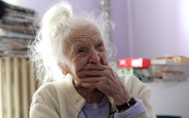 Pictoriţa Medi Wechsler Dinu, decanul de vârstă al culturii româneşti, a murit la vârsta de 107 ani