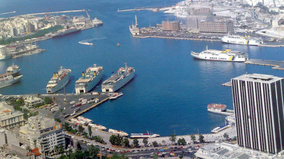 Pireu, cel mai mare port al Greciei, a fost cumpărat de chinezi cu de 368,5 milioane de euro