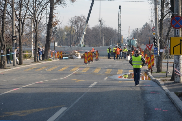 PMB: Costurile pentru refacerea infrastructurii în zona Eroilor vor fi suportate de constructor