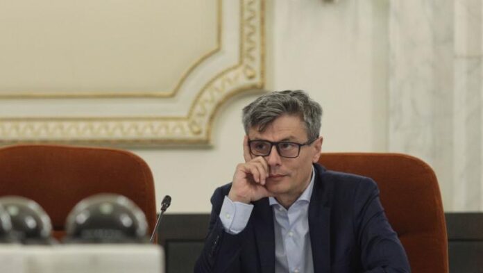 PMP Mehedinţi cere demisia ministrului Economiei Virgil Popescu