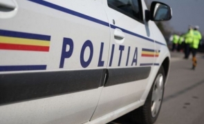 Polițiștii din București au destructurat o rețea care lucra pe bani grei: percheziții la o firmă de curierat